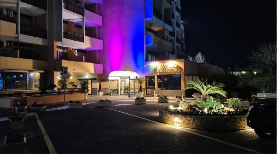 Aurelia Boutique Apartment Рим Екстериор снимка